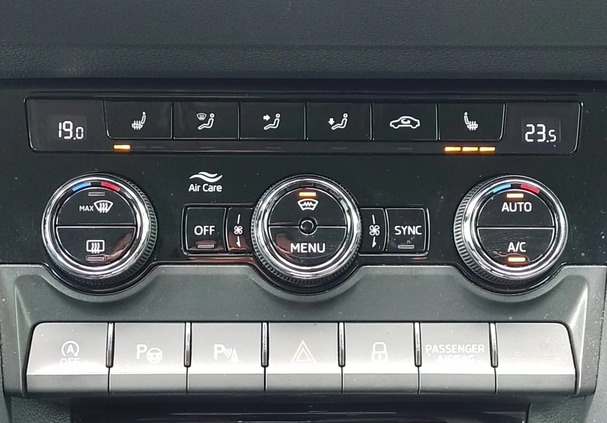 Skoda Karoq cena 109900 przebieg: 96028, rok produkcji 2019 z Wąsosz małe 497